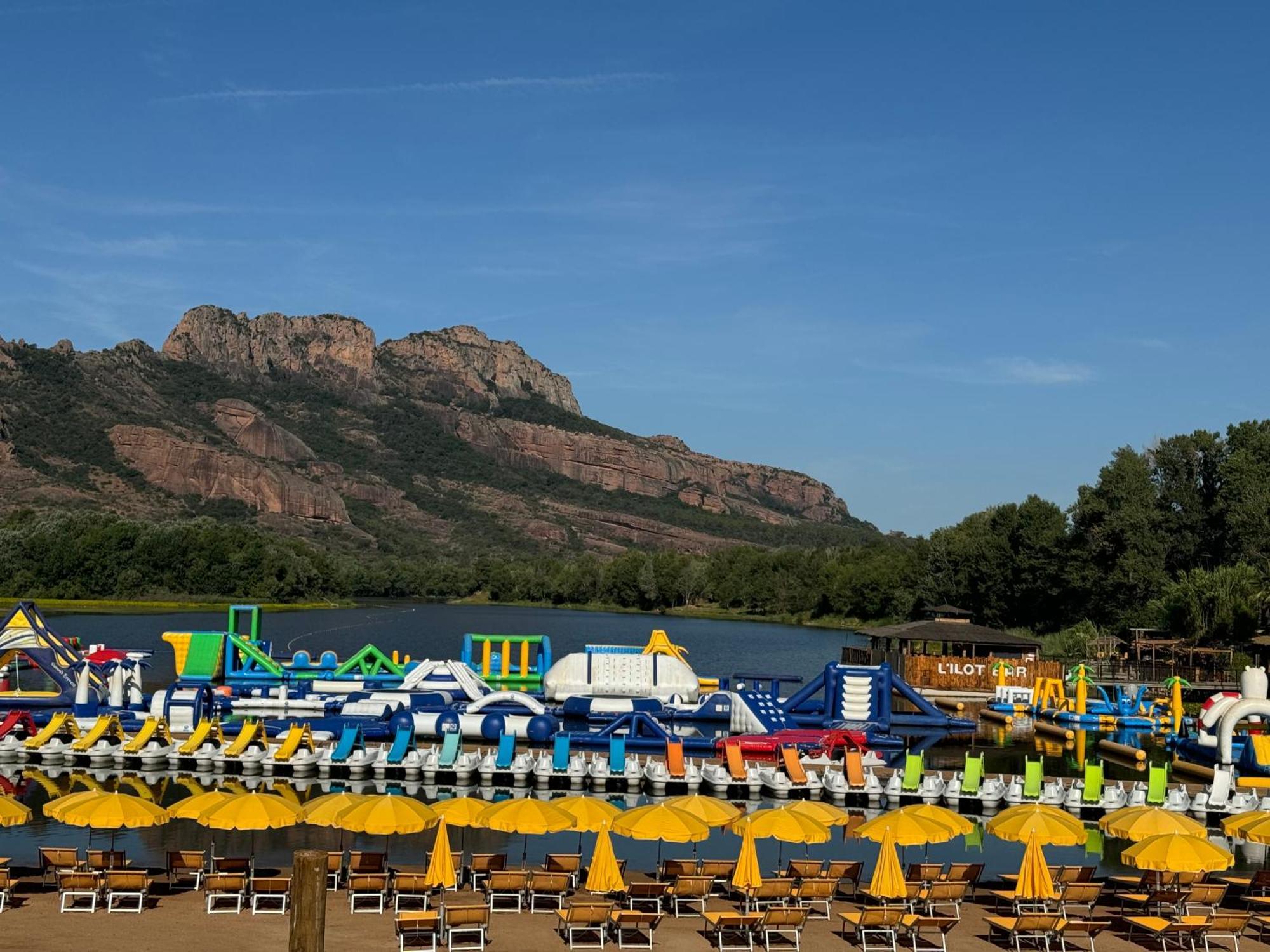 Chez Kay Lägenhet Roquebrune-sur Argens Exteriör bild
