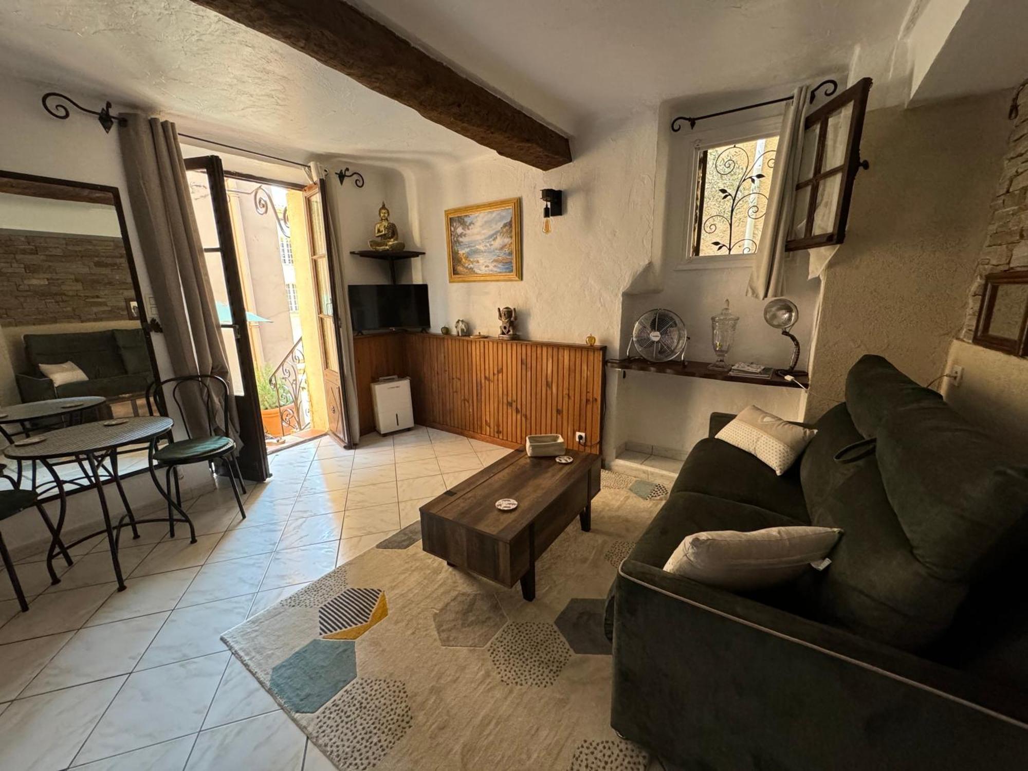 Chez Kay Lägenhet Roquebrune-sur Argens Exteriör bild